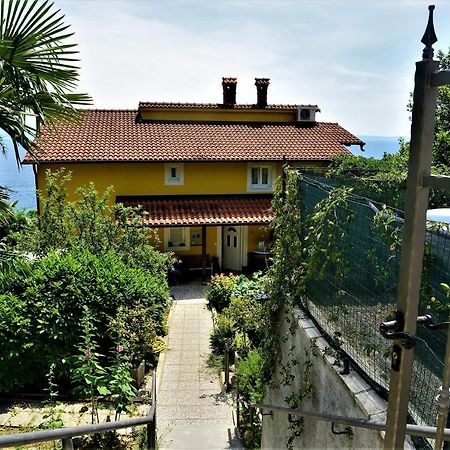 Apartments And Rooms Vila Irma Opatija Exterior foto