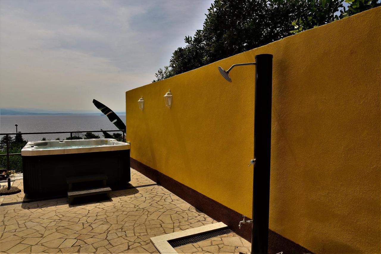 Apartments And Rooms Vila Irma Opatija Exterior foto