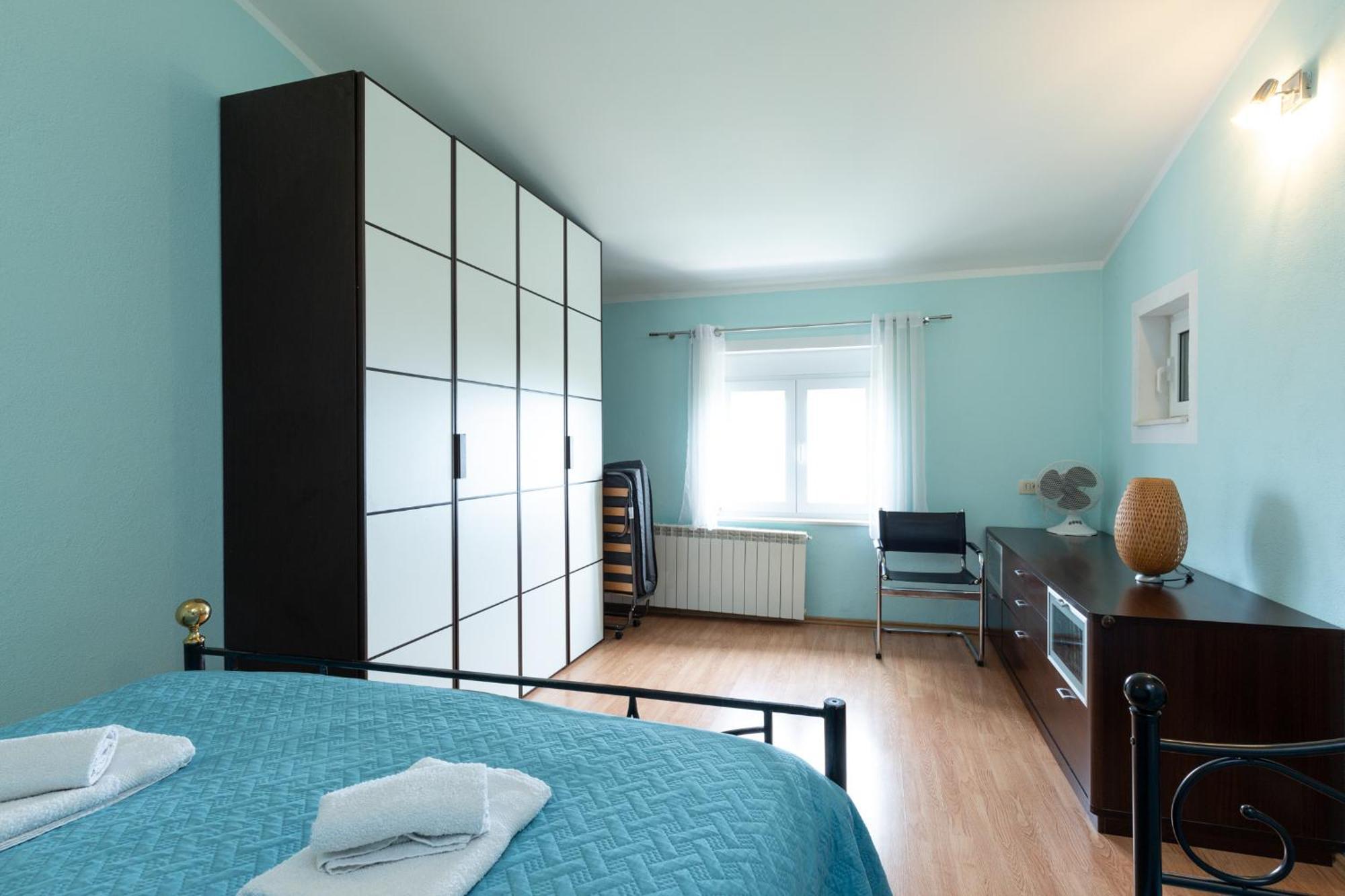 Apartments And Rooms Vila Irma Opatija Habitación foto
