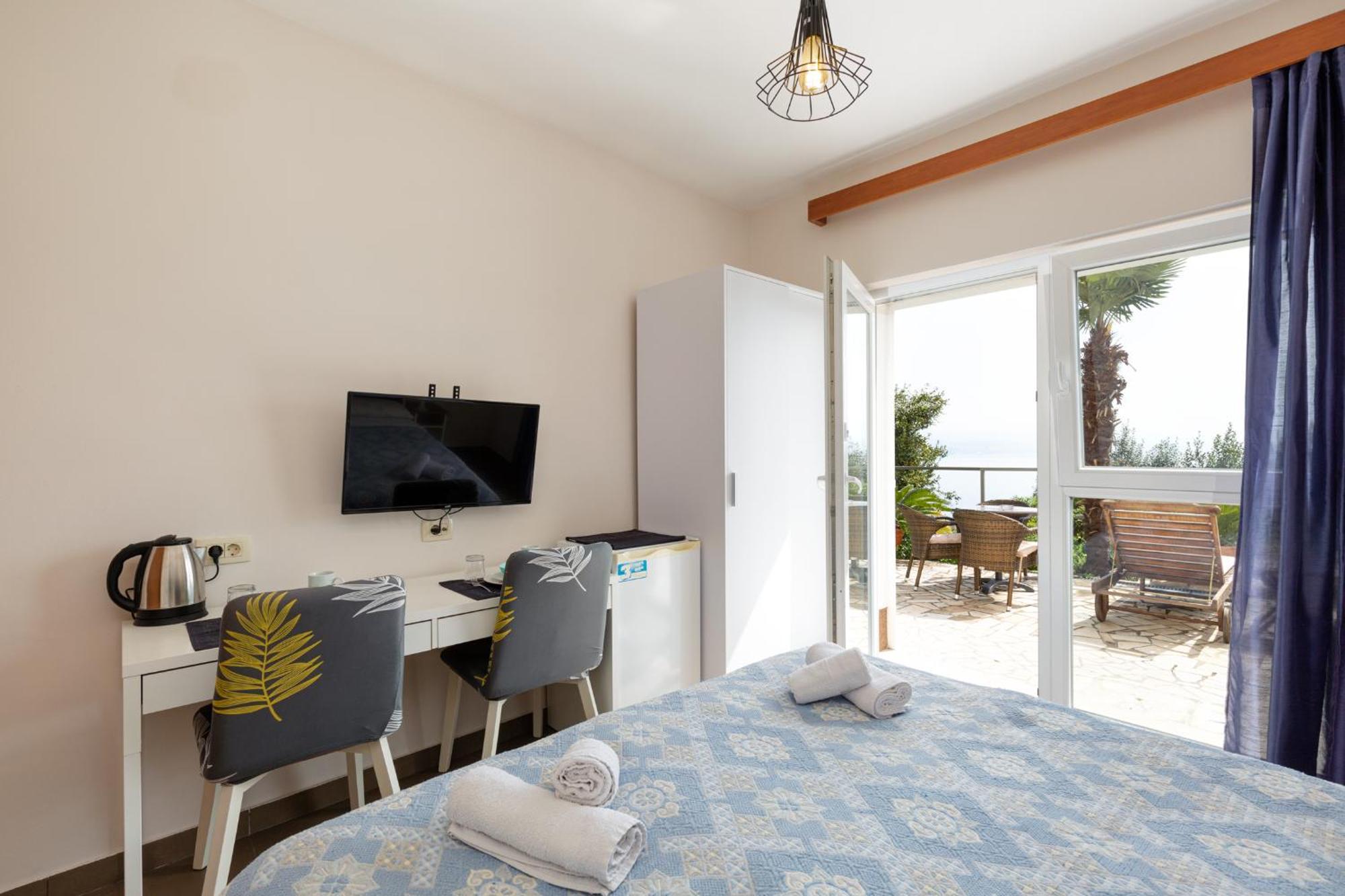 Apartments And Rooms Vila Irma Opatija Habitación foto