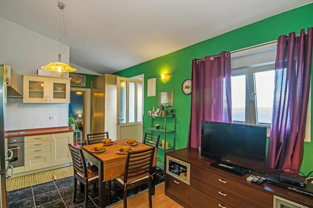 Apartments And Rooms Vila Irma Opatija Exterior foto